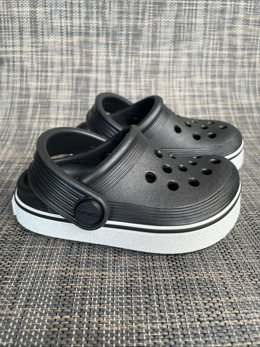 CROCS Kids Off Court Clogs black and white Slip-on Sandals Shoes Infant size 5